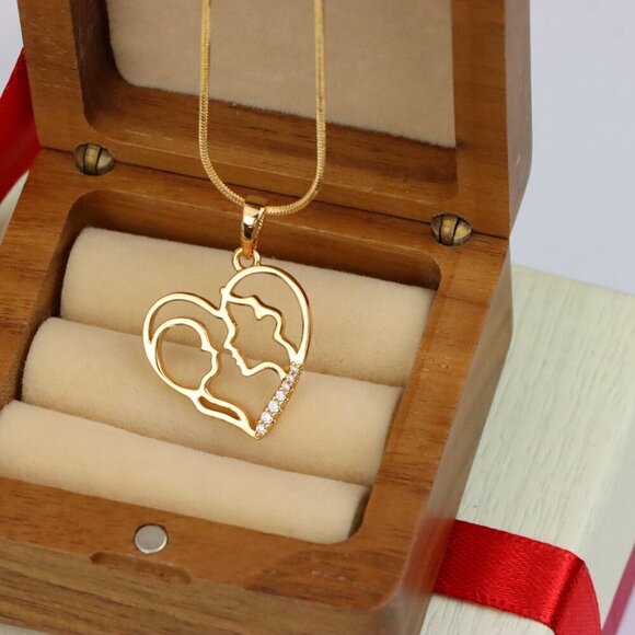 "Heart Shaped Rose Gold Pendant with Mother and Child Silhouette, XPPT1476 - Picture 9 of 13